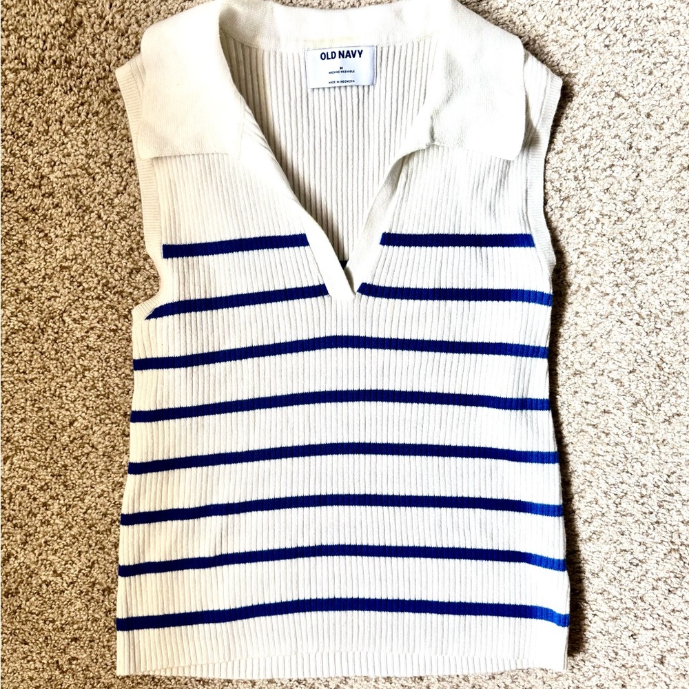 Old Navy Collared V-neck Ribbed Tank